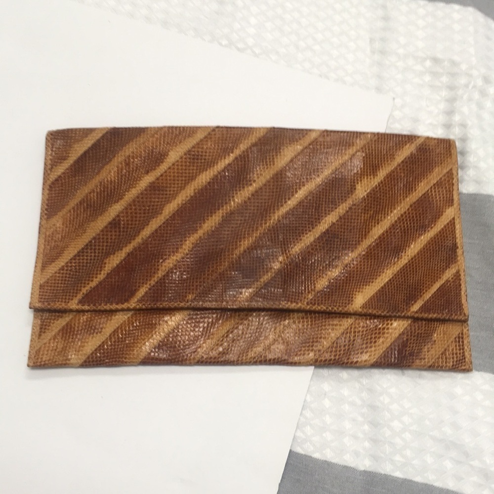 4/$25 Faux Snake skin clutch
